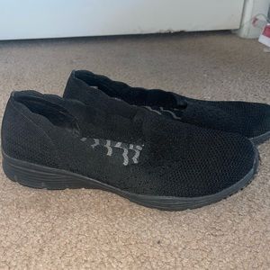 Women’s Non-Slip Black Flat